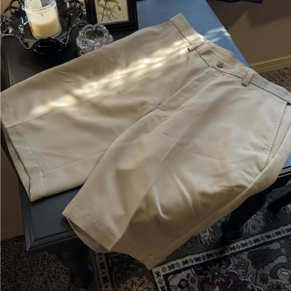 Haggar Khaki Shorts